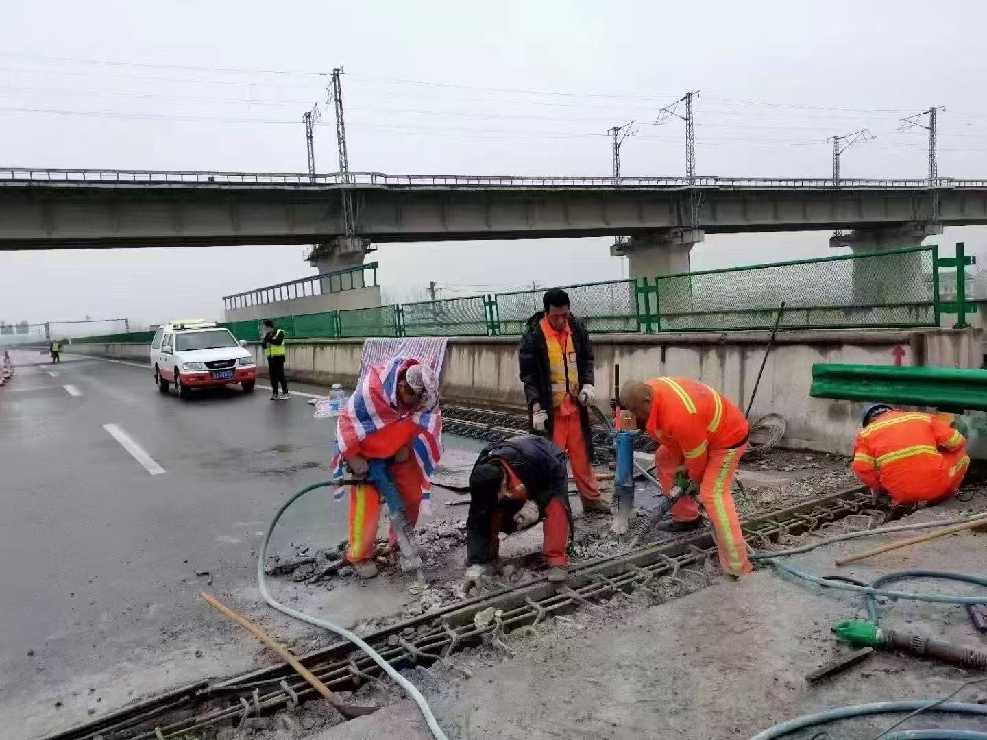 贵港桥梁伸缩缝抢修料